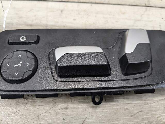 OEM BMW G01 G02 G20 330 M340 X3 Front Left Driver Seat Adjustment Control Switch