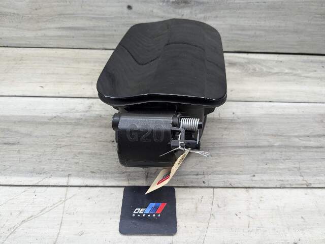 OEM BMW G20 330 M340 G80 Gas Cover Lid Release Open Bracket Actuator Sensor