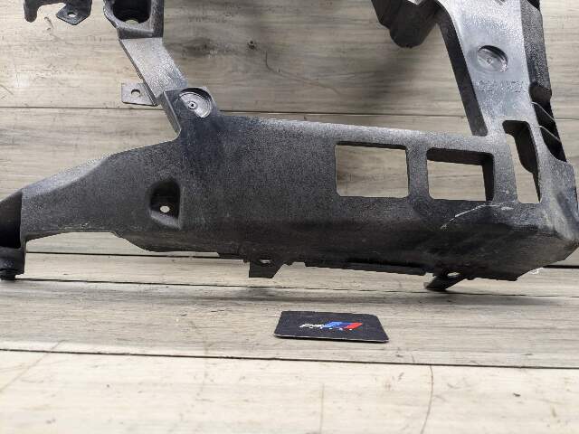 19-21 OEM BMW G20 330 Rear Bumper Passenger Guide Support Carrier Panel