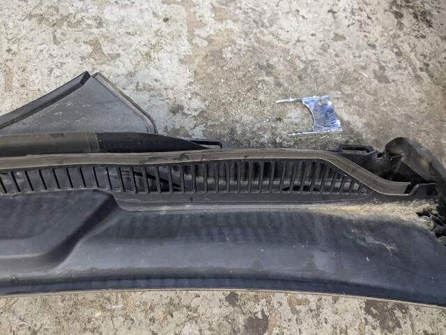 OEM BMW G20 G22 G23 G80 G82 G83 M3 M4 Front Windshield Cowl Trim Cover Panel