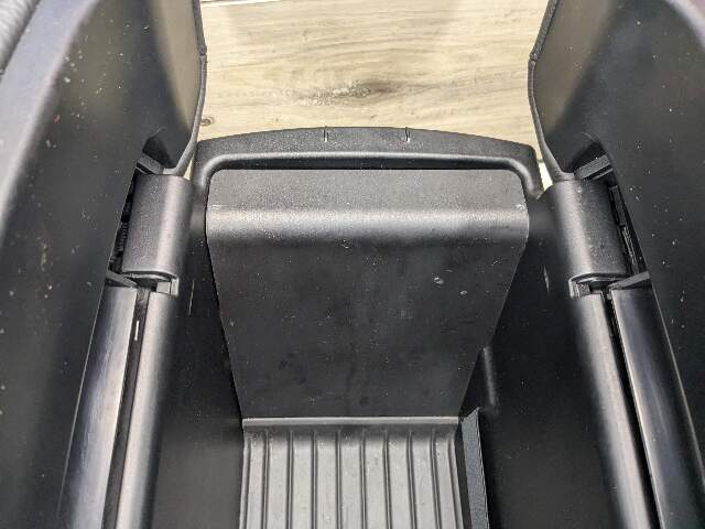 14-19 OEM BMW F15 F16 F85 F86 X5 X6 M Front Center Console Arm Rest Leather
