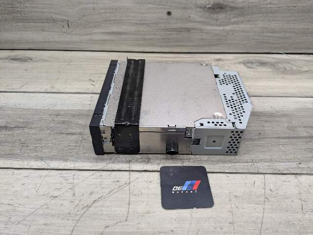 07-13 OEM BMW X5 X6 E70 E71 E72 DVD Changer Player Head Unit Radio