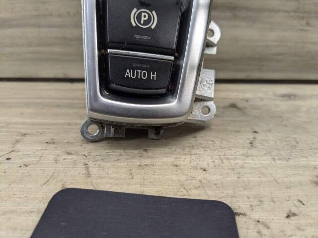 10-16 OEM BMW F01 F07 F02 550 750 Parking Brake Auto Hold Switch w/ Trim Panel