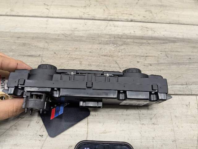 07-14 OEM BMW E70 E71 X5 X6 Rear AC Tempertaure Heater Climate Control Switch