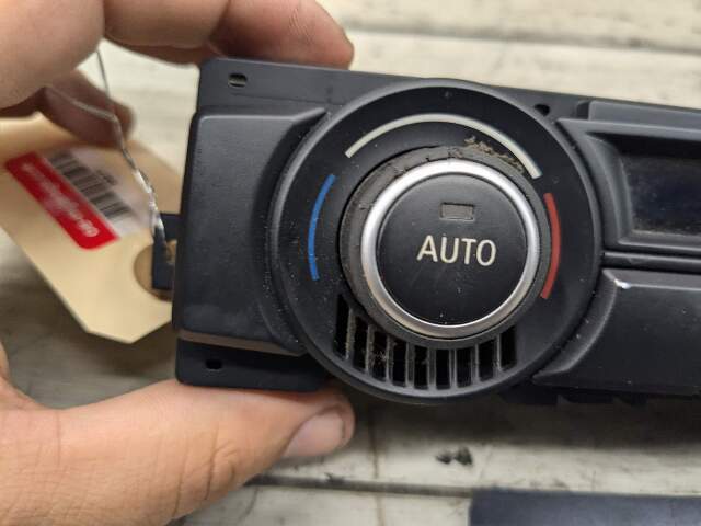 07-14 OEM BMW E70 E71 X5 X6 Rear AC Tempertaure Heater Climate Control Switch