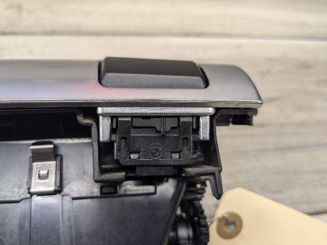 07-14 OEM BMW E70 E71 X5 X6 Dash Board Center Interior Air Vent Grille Black