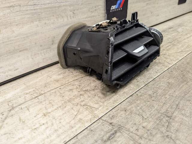 19-24 OEM BMW G20 G22 G23 G26 G80 G82 M3 Right Passenger Air AC Vent Dash Grille