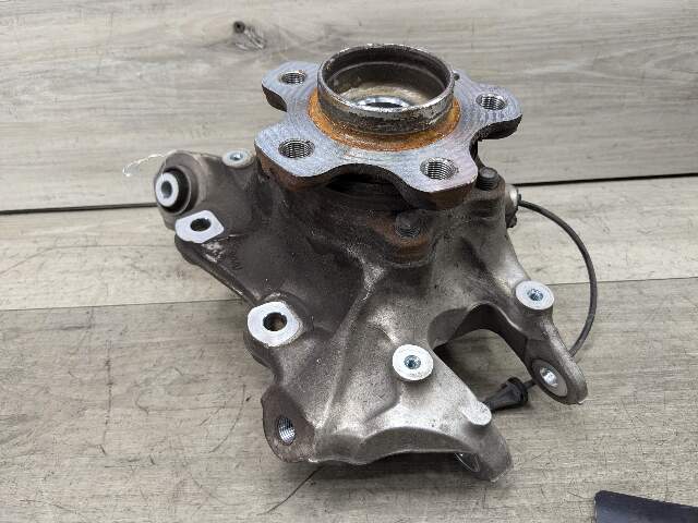 OEM BMW G20 330 M340 REAR Right Passenger Knuckle Wheel Hub Spindle Bearing