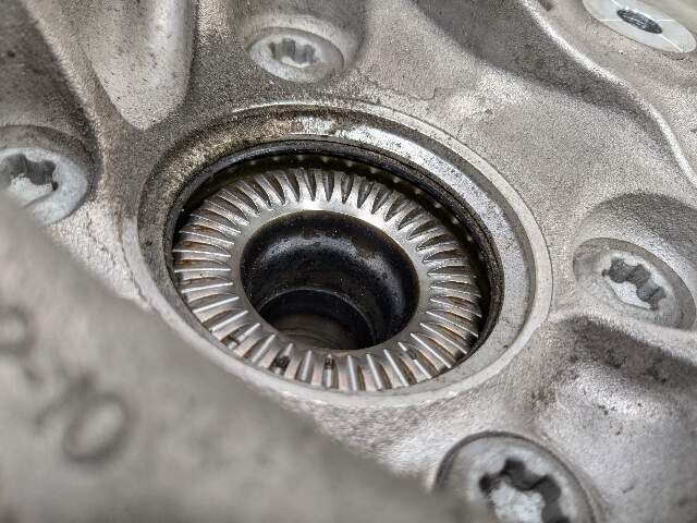 OEM BMW G20 330 M340 REAR Right Passenger Knuckle Wheel Hub Spindle Bearing