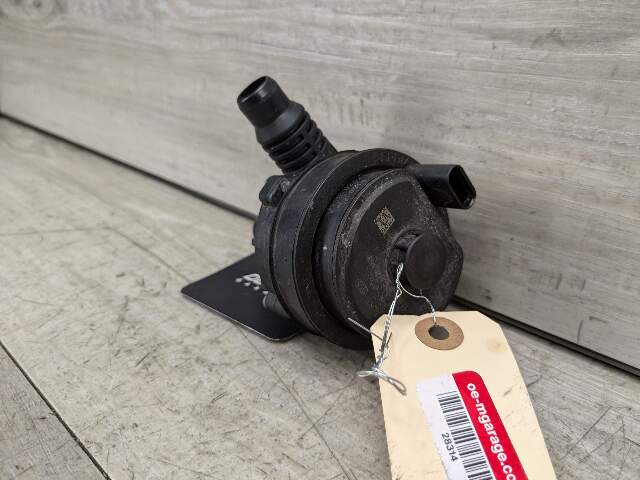 OEM BMW G01 G05 G20 G23 G30 Engine B46 B58 Auxiliary Electric Water Pump Cooling