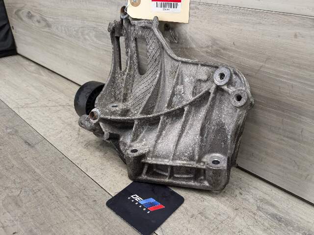 OEM BMW F80 F82  M3 M4 S55 N55 Engine Aux Belt Idler Pulley Bracket Deflection
