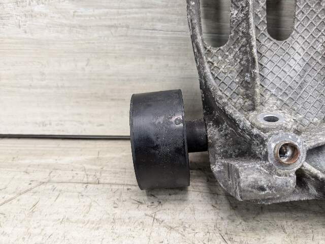 OEM BMW F80 F82  M3 M4 S55 N55 Engine Aux Belt Idler Pulley Bracket Deflection