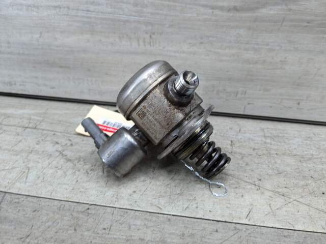11-15 OEM BMW E88 E92 F30 F10 F13 X1 X6 Engine N55 HPFP High Pressure Fuel Pump