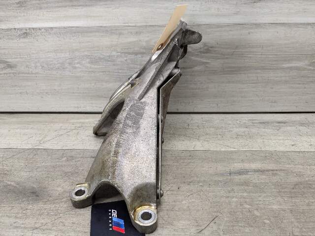 OEM BMW F15 F16 X5 AWD Right Passenger Engine N55 Motor Mount Bracket Support