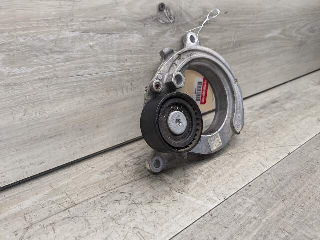 OEM BMW G01 G02 G20 G22 G23 G30 330 430 530 X3 Engine B46 Belt Tensioner Pulley
