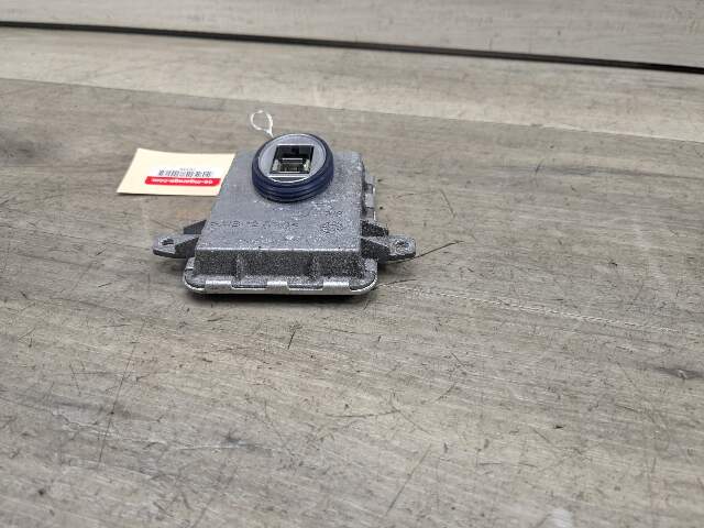 12-16 OEM BMW F30 F82 F34 F15 F10 Xenon Headlight Ballast Unit Control Module