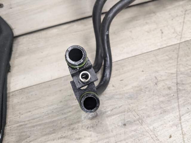 14-19 OEM BMW F15 F16 X5 X6 Transmission Oil Cooler Inlet Outlet Pipe Hose Line