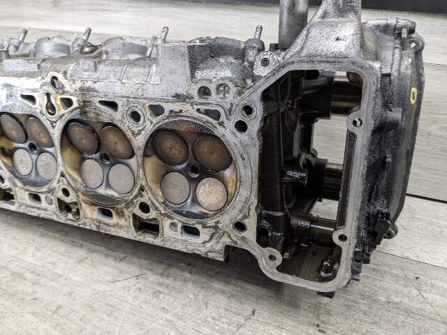 06-13 OEM BMW E90 E92 E93 Engine S65 Driver Left Side Cylinder Head