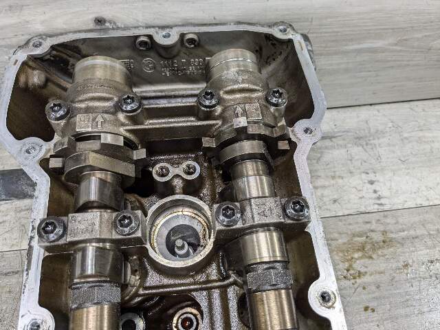 06-13 OEM BMW E90 E92 E93 Engine S65 Passenger Right Side Cylinder Head