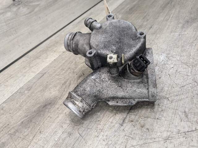 07-10 OEM BMW E90 E92 E93 M3 S65 Engine Coolant Thermostat Housing