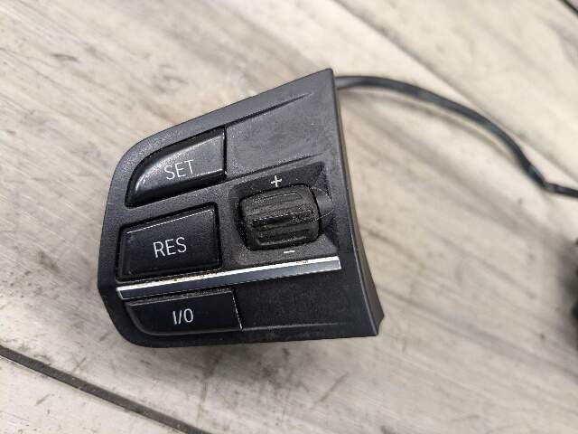 OEM BMW F01 F02 F10 528 535 740 750 Steering Wheel Multifunction Button Switch