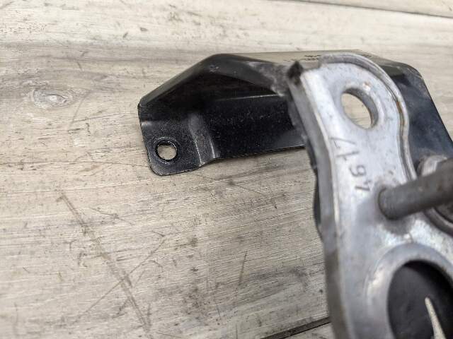 14-19 OEM BMW F15 F85 X5 F16 F86 X6 Hood Hardware Safety Latch Hook SET