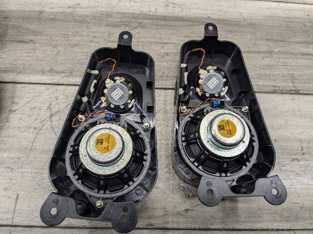 14-19 OEM BMW F15 F16 F85 F86 X5 X6 Stereo Audio Speakers Top Harman Kardon