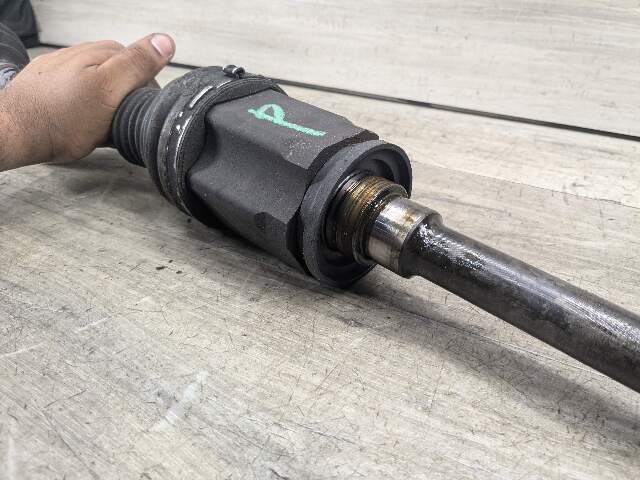 07-13 OEM BMW E70 E71 X5 X6 Front Right Passenger Side Output CVAxle Shaft FR