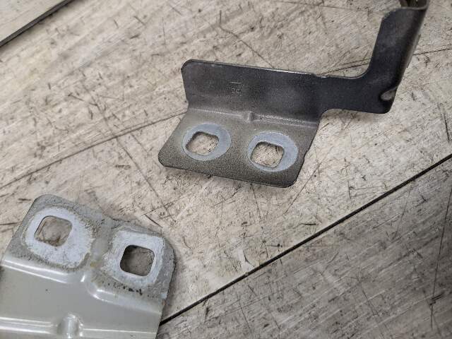 09-15 OEM BMW F01 F02 Front Left Driver Side Fender Bracket Wing Holder SET