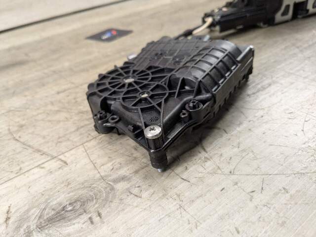 09- 16 OEM BMW F02 F10 Front Right Passenger Door Lock Latch Actuator SOFT CLOSE