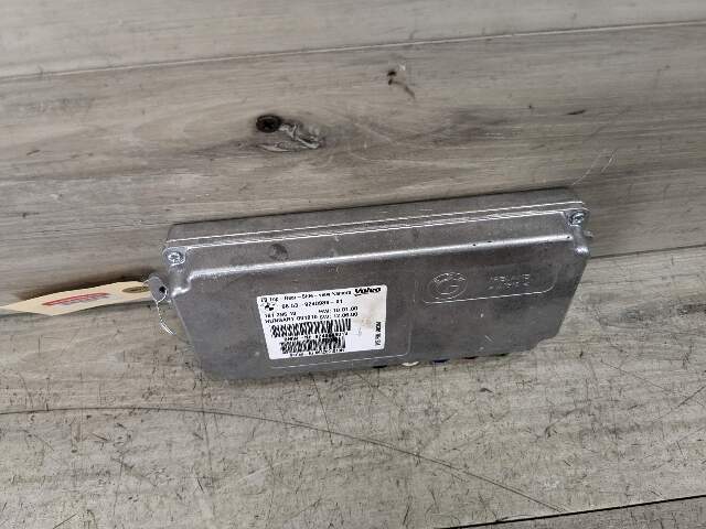 12-18 OEM BMW F30 F10 F06 F80 F02 Top Rear Side View Camera Control Module ECU