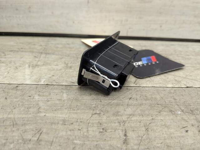 OEM BMW F02 F10 535 550 750 X3 X5 M5 Rear Trunk Lid Center Lock Control Switch