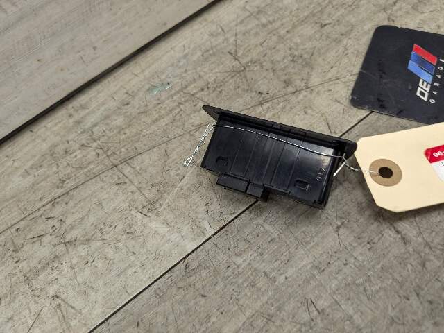 OEM BMW F02 F10 535 550 750 X3 X5 M5 Rear Trunk Lid Center Lock Control Switch