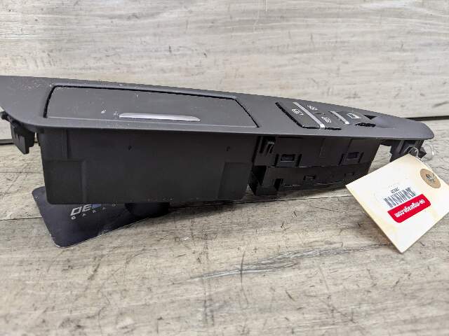 OEM BMW F07 F10 F06 M5 M6 650 Rear Window Switch Control w/ Folding Mirrors