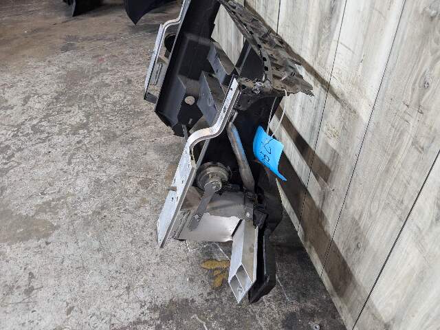 15-18 OEM BMW F85 F86 X5M X6M Radiator Support Clip Panel Frame Reinforcement