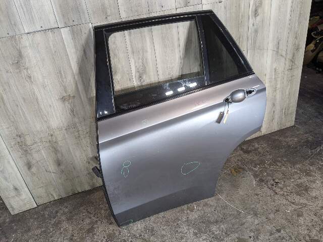 SCRATCHES* 14-18 OEM BMW F15 F85 X5 REAR LEFT Driver Side Door Shell Panel Gray