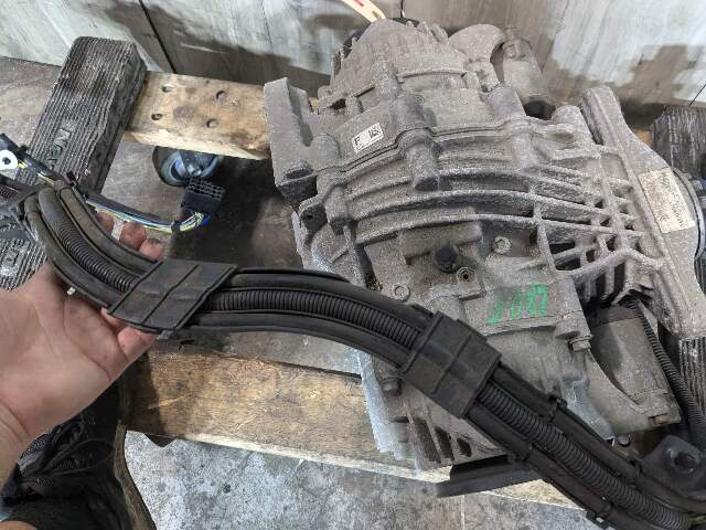 14-19 OEM BMW F85 X5M F86 X6M REAR Axle Diff Differential Carrier Ratio 3.15 79k