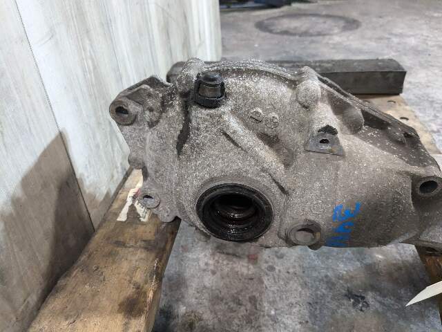 09-12 OEM BMW F01 F02 750 AWD Front Differential Axle Carrier Ratio 3.46 177k