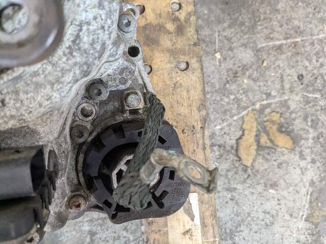 OEM BMW F07 F10 F01 F02 535 550 750 AWD AT Transmission Transfer Case ATC350