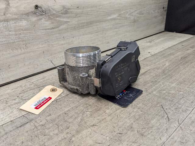 10-19 BMW F10 F12 F13 F01 F02 F15 S63 Intake Manifold Throttle Housing Assembly