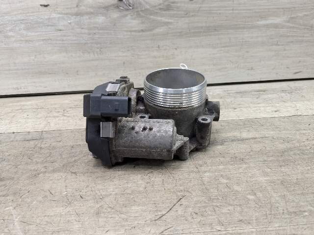 10-19 BMW F10 F12 F13 F01 F02 F15 S63 Intake Manifold Throttle Housing Assembly