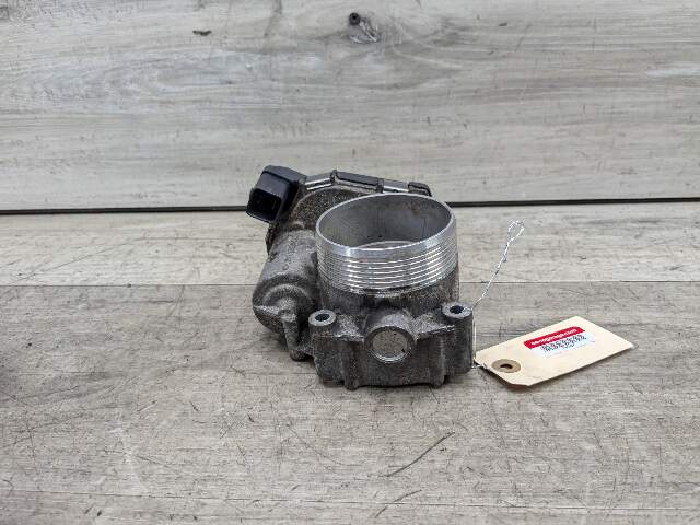 10-19 BMW F10 F12 F13 F01 F02 F15 S63 Intake Manifold Throttle Housing Assembly