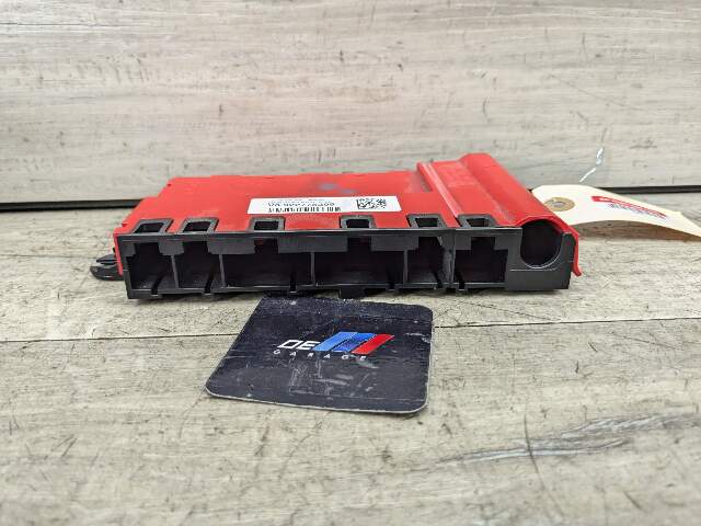 11-19 OEM BMW F22 F23 F30 F32 F36 F80 F82 F87 Positive Battery Power Fuse Box