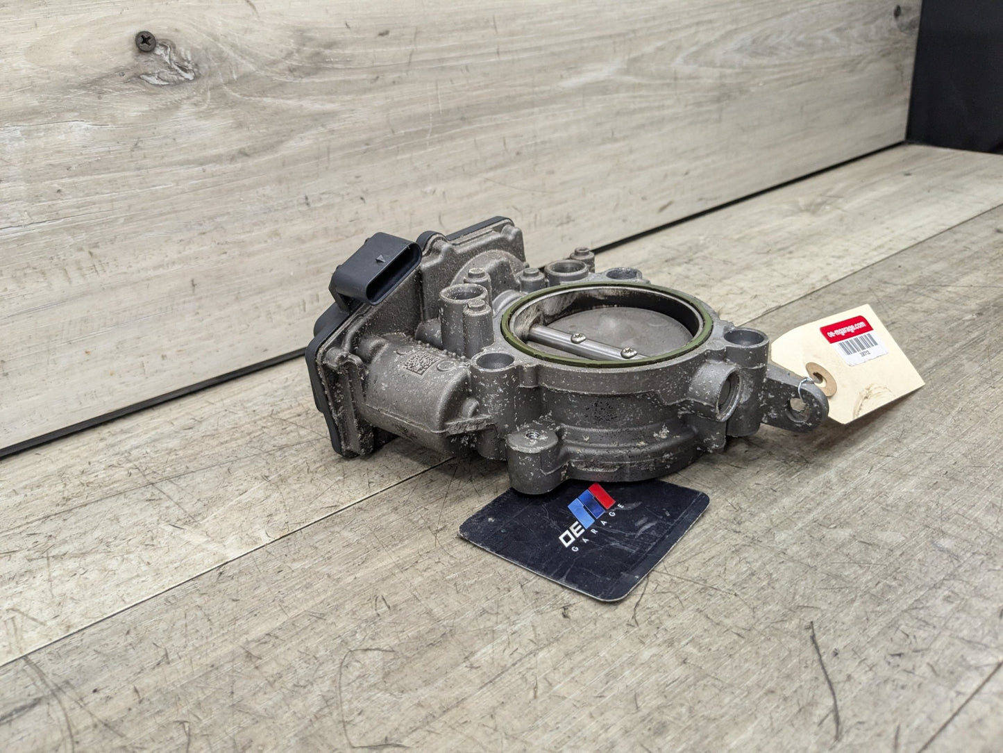 12-19 OEM BMW F22 F23 F30 F32 F33 G30 G32 B48 B58 Throttle Body Assembly