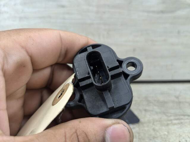 10-19 OEM BMW F07 F10 F13 F01 F02 F15 F86 MAF Mass Air Flow Sensor Meter Engine