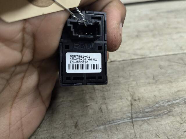 14-19 OEM BMW F15 F16 F85 F86 X5 X6 X5M X6M Trunk Hatch Release Switch Button