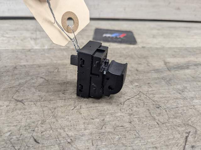 14-19 OEM BMW F15 F16 F85 F86 X5 X6 X5M X6M Trunk Hatch Release Switch Button