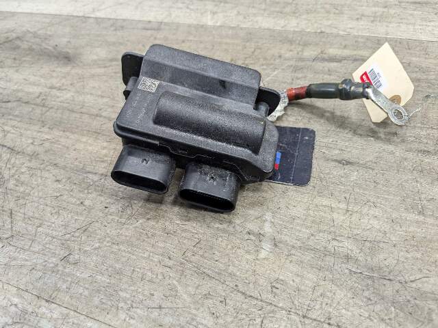 OEM BMW F15 F16 F85 F86 X5 X6 Battery Distribution B+ Junction Terminal Module