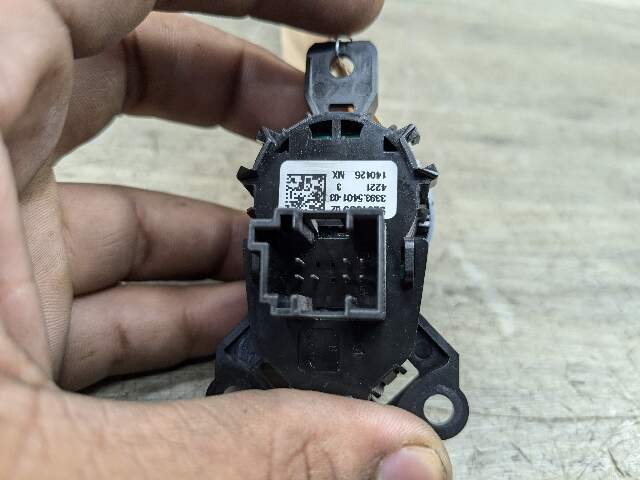 14-19 OEM BMW F15 F85 F86 X5 X5M X6 X6M Auto Start Stop Ignition Button Switch