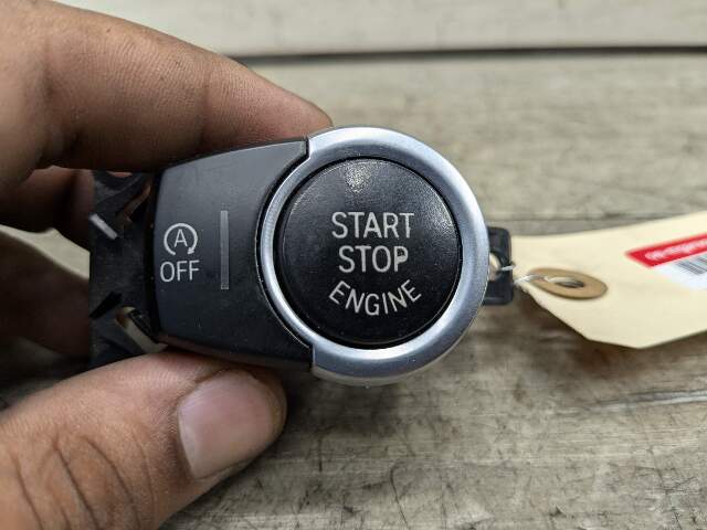 14-19 OEM BMW F15 F85 F86 X5 X5M X6 X6M Auto Start Stop Ignition Button Switch
